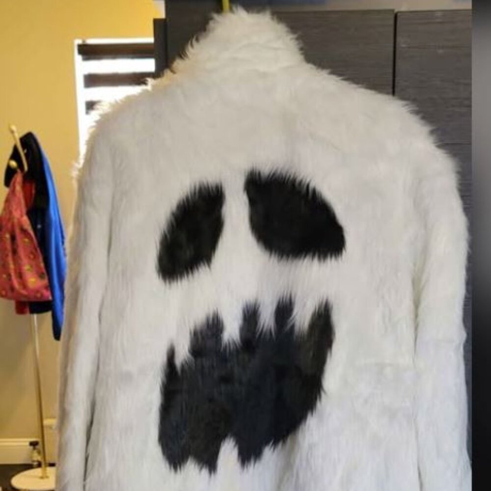 TRICKZ N' TREATS BOO WHITE FUR COAT-WITH GHOST FACE-SIZE XL